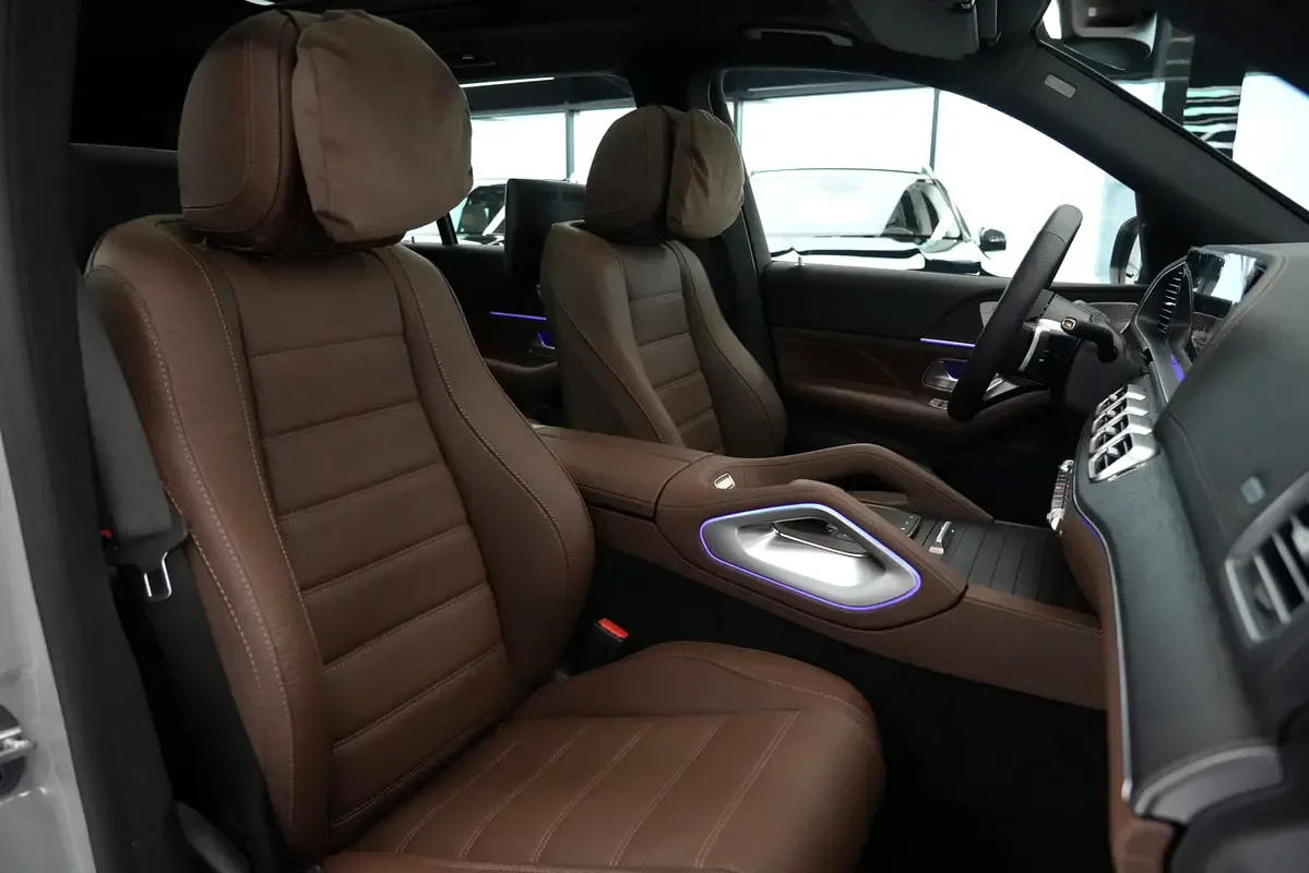 Mercedes-Benz GLS 3.0 AT AWD (367 hp) - 11