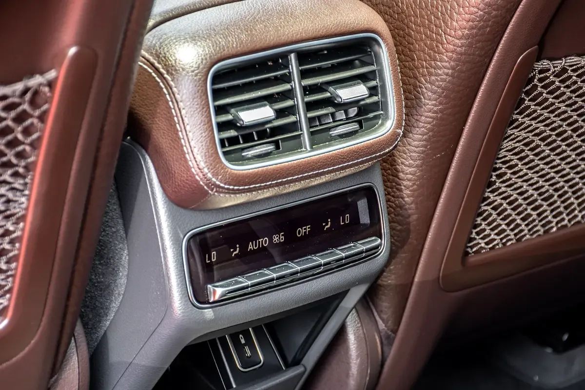 Mercedes-Benz GLS 450 9G-Tronic 4Matic (367 hp) - 15