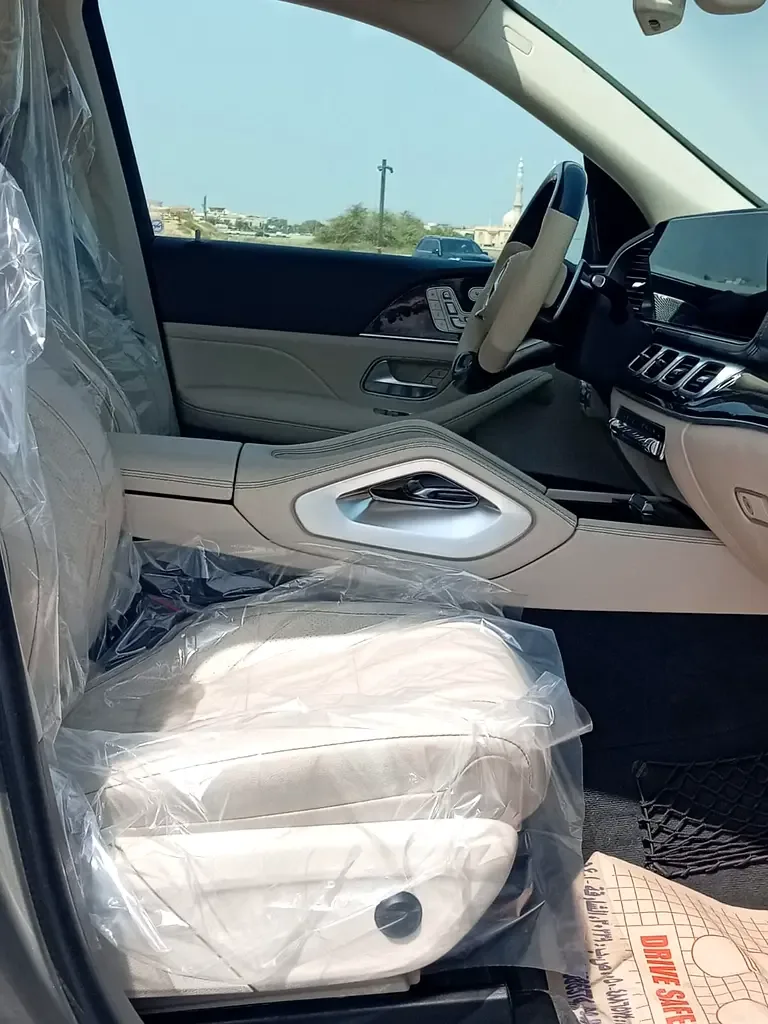 Mercedes-Benz GLS 450 9G-Tronic 4Matic (367 hp) - 13
