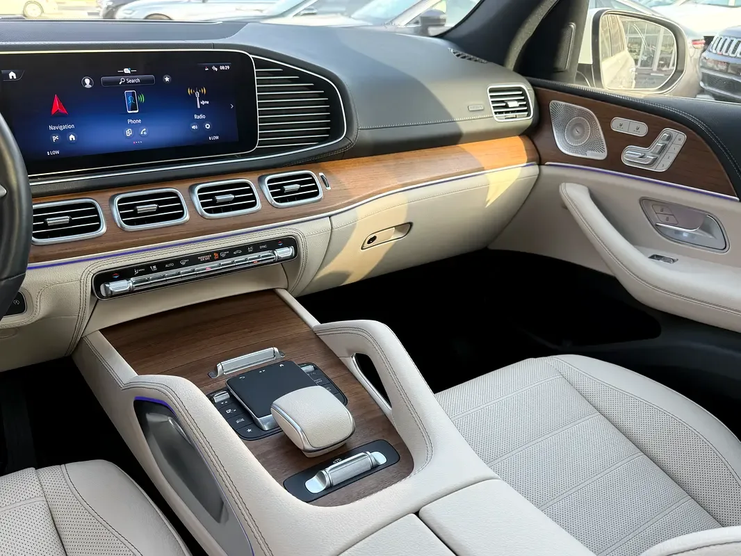 Mercedes-Benz GLS 450 9G-Tronic 4Matic (367 hp) - 12