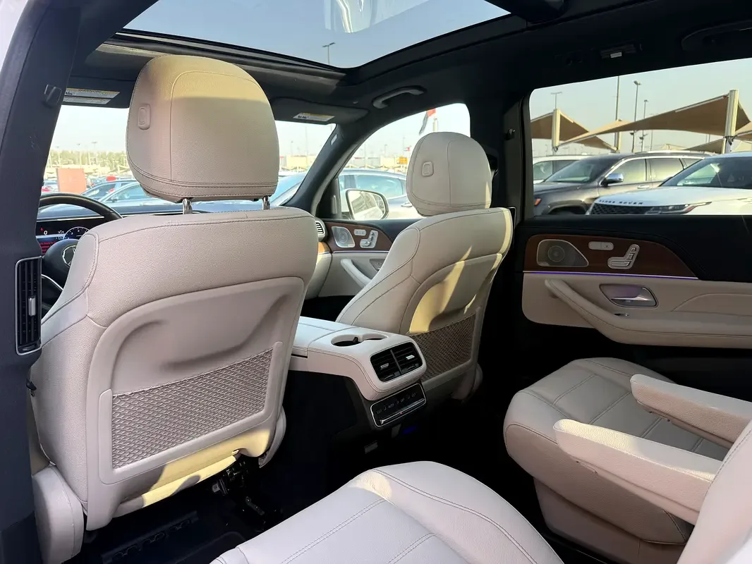 Mercedes-Benz GLS 450 9G-Tronic 4Matic (367 hp) - 15