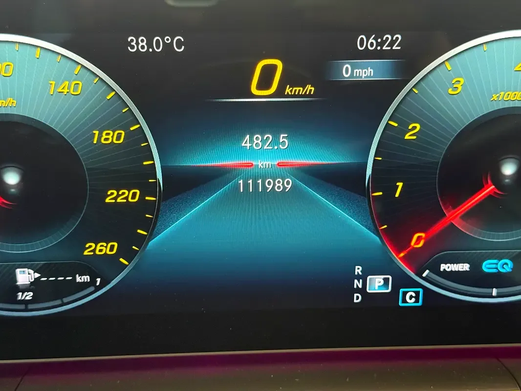 Mercedes-Benz GLS 450 9G-Tronic 4Matic (367 حصان) - 17