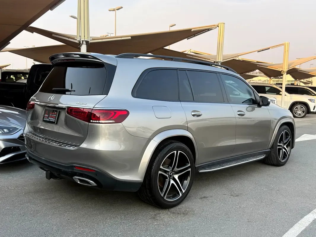 Mercedes-Benz GLS 450 9G-Tronic 4Matic (367 حصان) - 16
