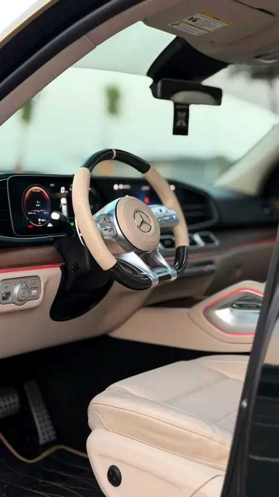Mercedes-Benz GLS 450 9G-Tronic 4Matic (367 حصان) - 3