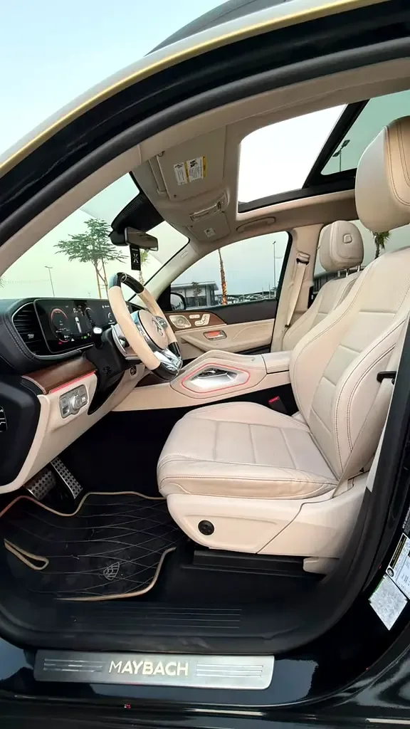 Mercedes-Benz GLS 450 9G-Tronic 4Matic (367 حصان) - 4