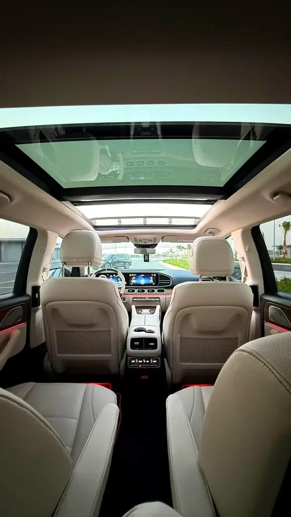 Mercedes-Benz GLS 450 9G-Tronic 4Matic (367 حصان) - 20