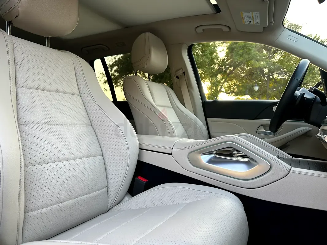 Mercedes-Benz GLS 450 9G-Tronic 4Matic (367 حصان) - 11