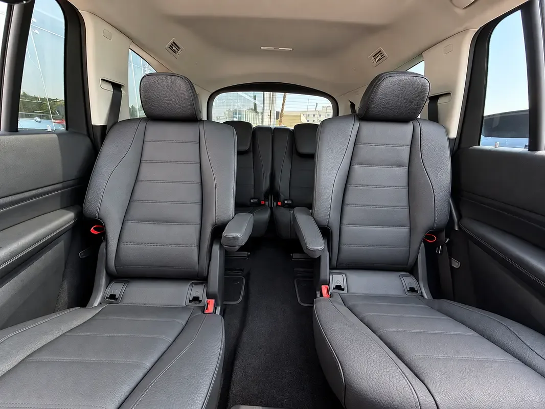 Mercedes-Benz GLS 450 9G-Tronic 4Matic (367 hp) - 20