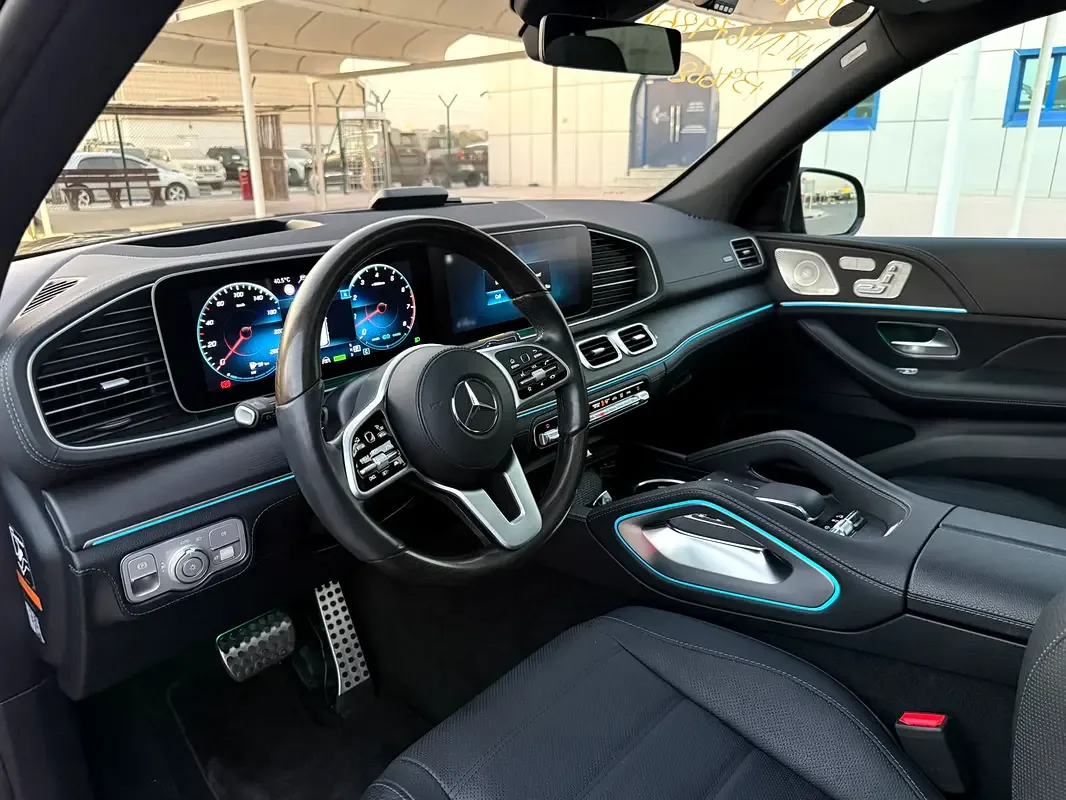 Mercedes-Benz GLS 580 9G-Tronic 4Matic (489 حصان) - 7