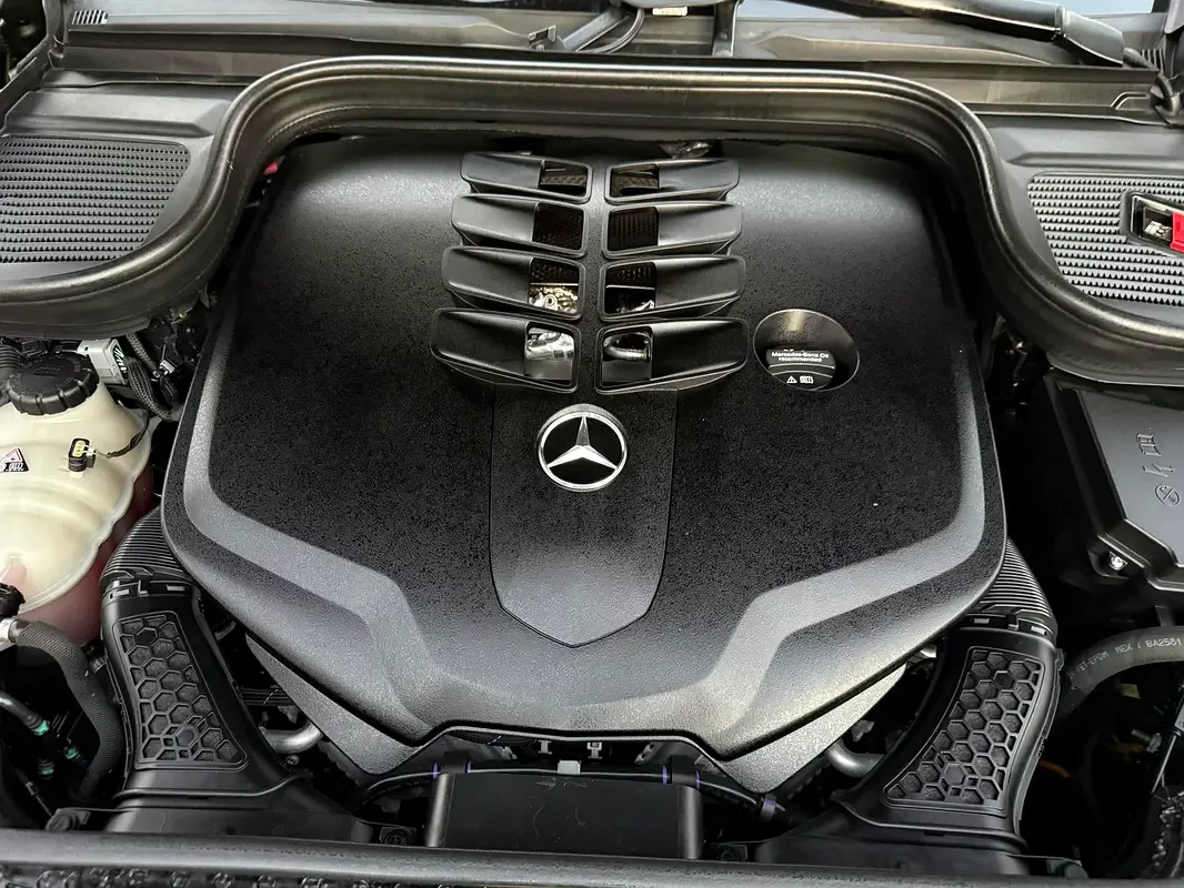 Mercedes-Benz GLS 580 9G-Tronic 4Matic (489 حصان) - 14