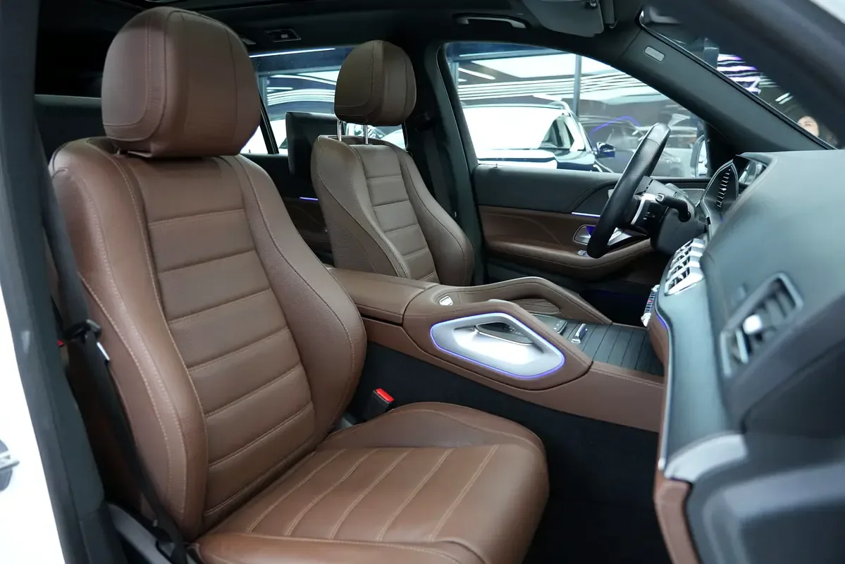 Mercedes-Benz GLS 580 9G-Tronic 4Matic (489 hp) - 12