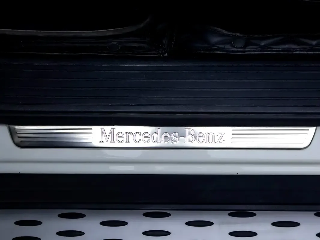 Mercedes-Benz GLS GLS 500 4MATIC 9G-TRONIC (455 حصان) - 19