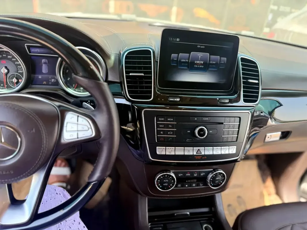 Mercedes-Benz GLS GLS 500 4MATIC 9G-TRONIC (455 hp) - 6