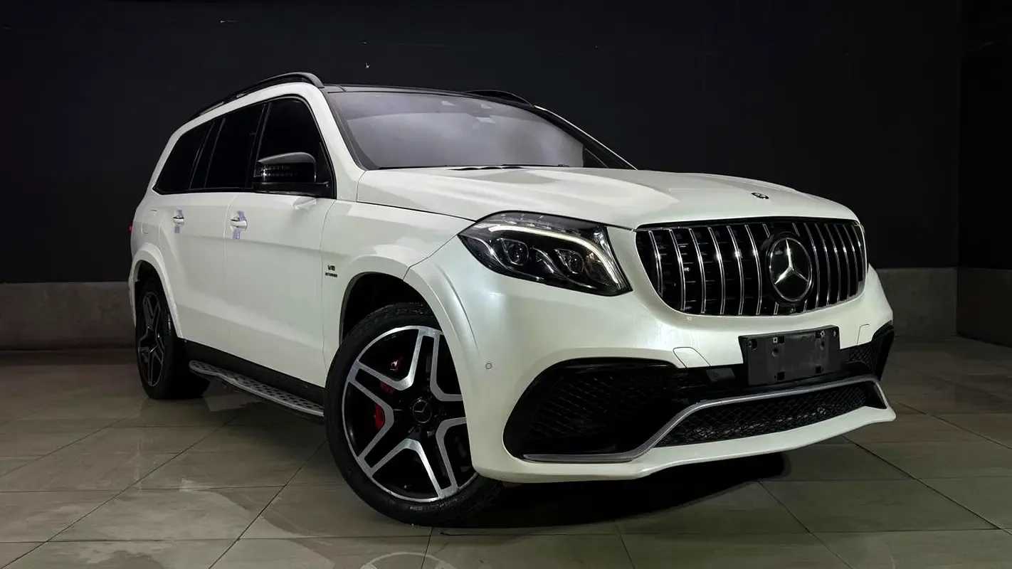 Mercedes-Benz GLS GLS 63 4MATIC 7G-TRONIC PLUS (585 حصان) - 4