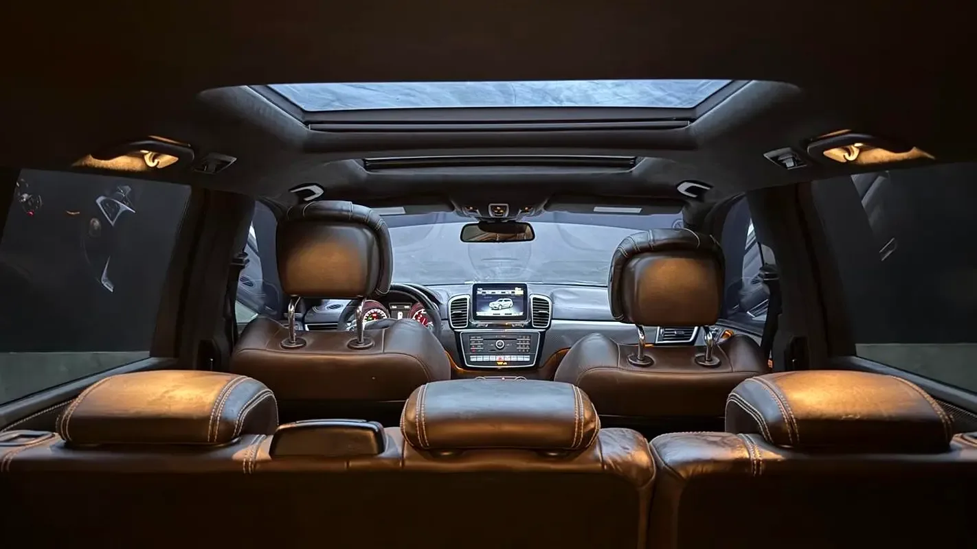 Mercedes-Benz GLS GLS 63 4MATIC 7G-TRONIC PLUS (585 حصان) - 17