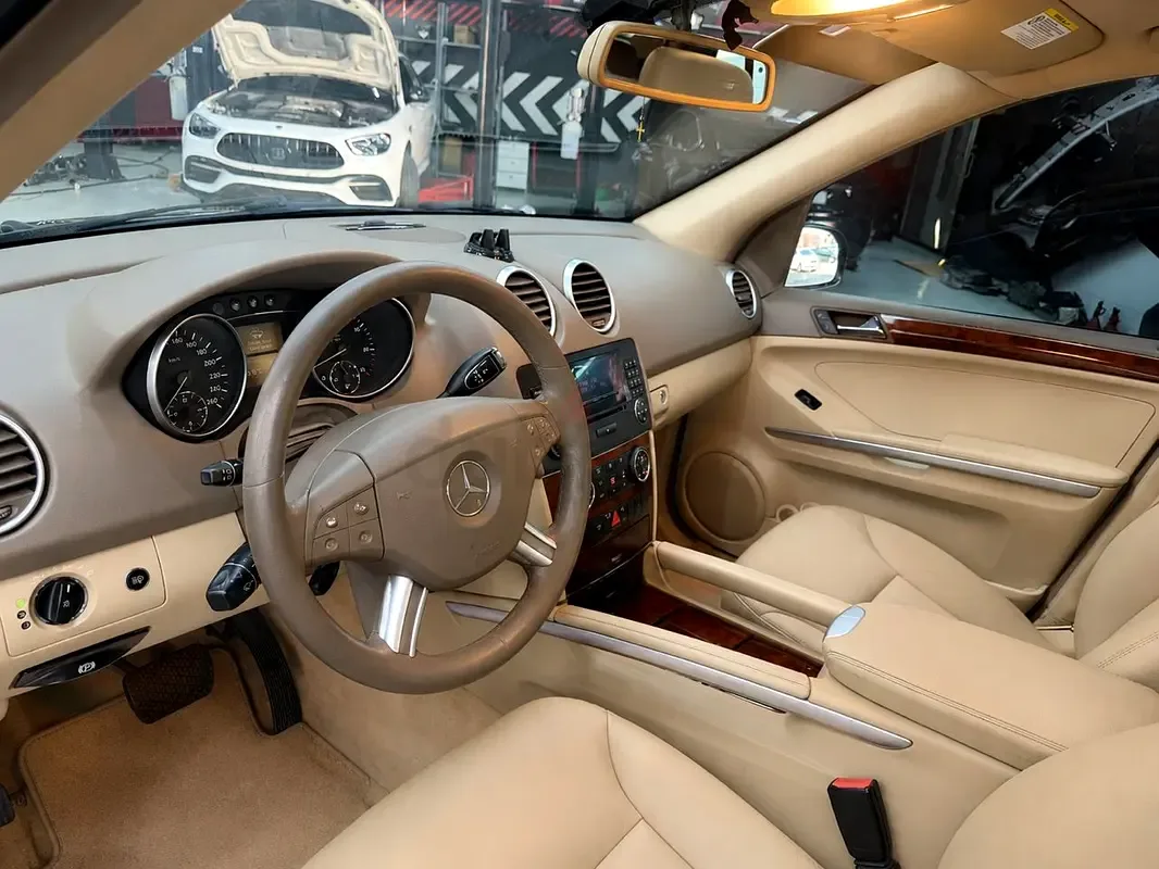 Mercedes-Benz M-Class ML 350 7G-Tronic (272 hp) - 9