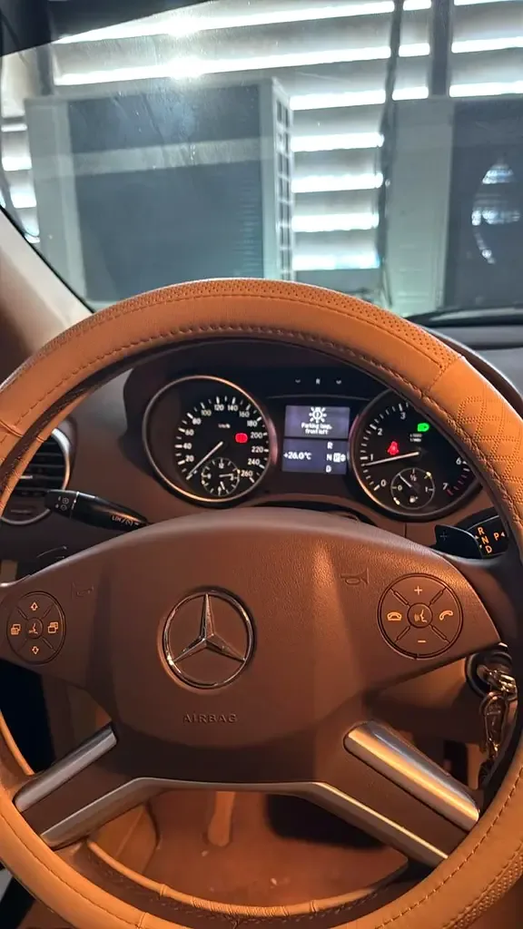 Mercedes-Benz M-Class ML 350 7G-Tronic 4Matic (272 حصان) - 9