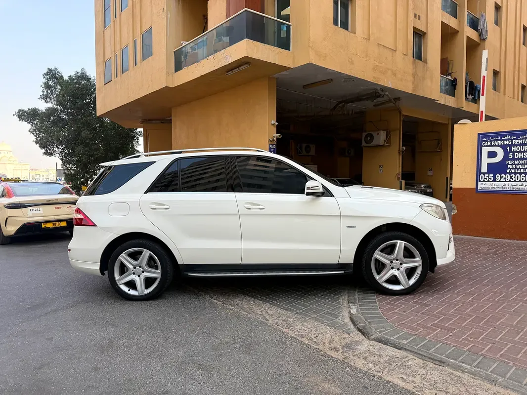 Mercedes-Benz M-Class ML 350 7G-Tronic 4Matic (272 hp) - 4