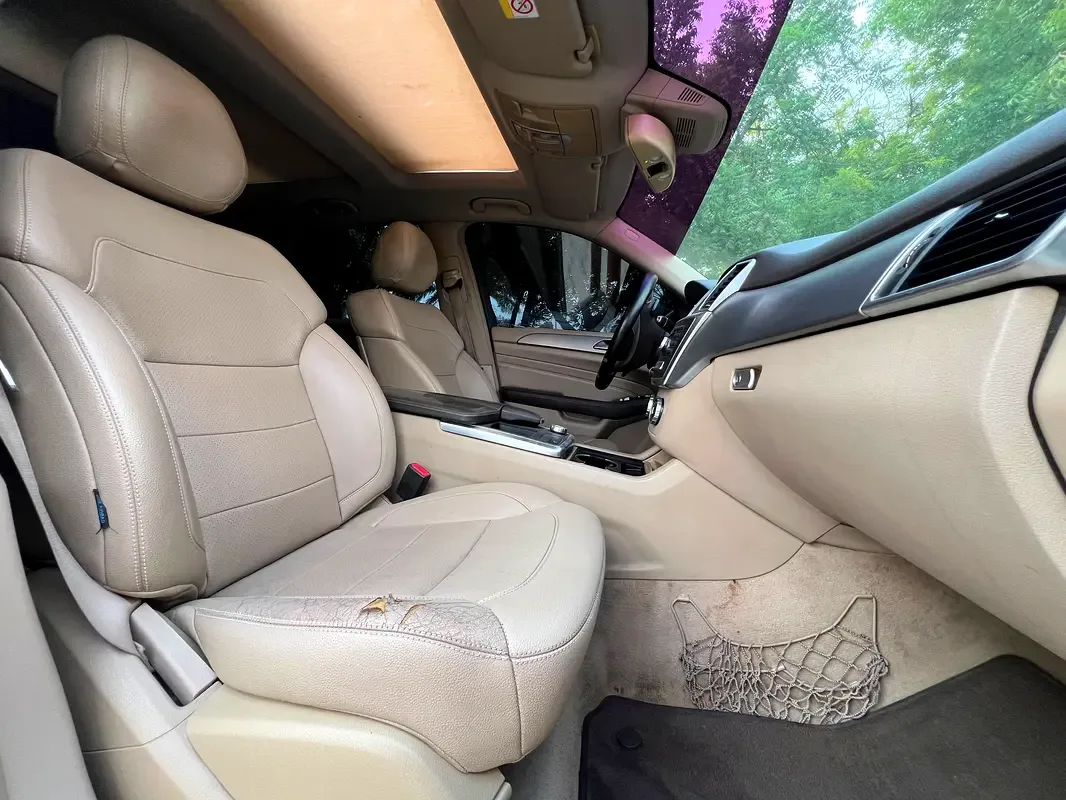 Mercedes-Benz M-Class ML 400 7G-Tronic Plus 4Matic (333 حصان) - 14