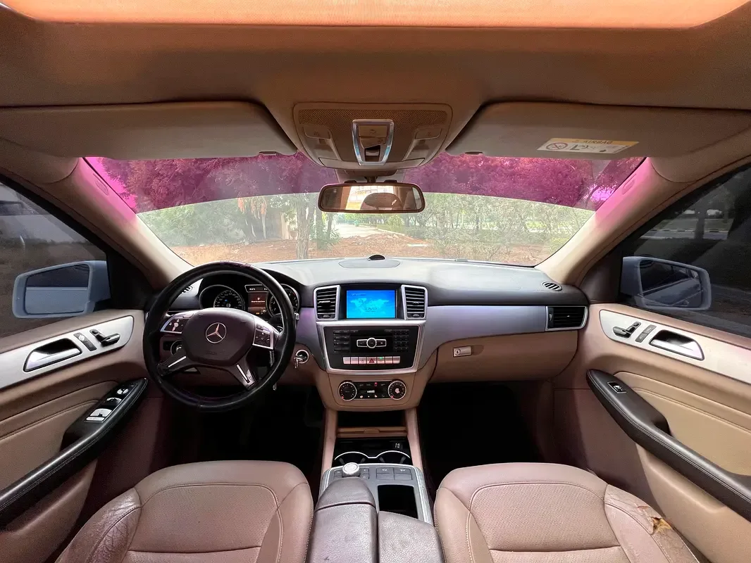 Mercedes-Benz M-Class ML 400 7G-Tronic Plus 4Matic (333 حصان) - 15