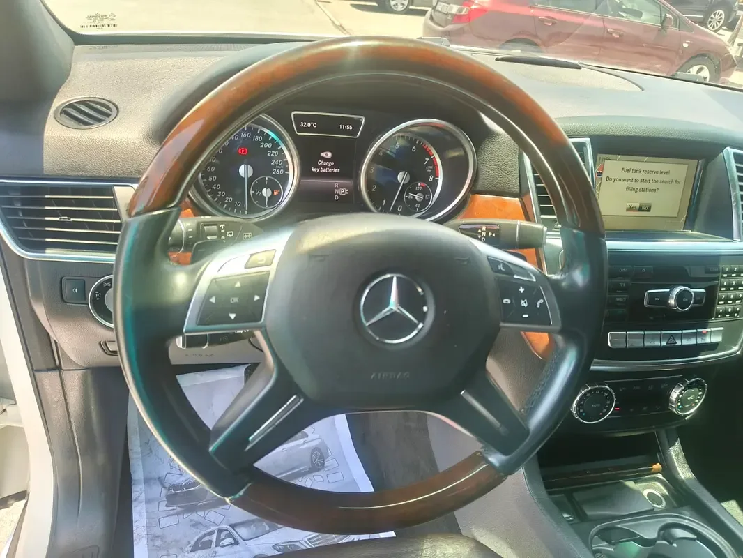 Mercedes-Benz M-Class ML 400 7G-Tronic Plus 4Matic (333 hp) - 20