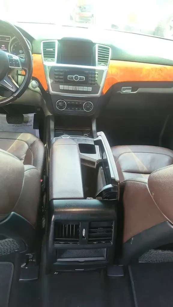 Mercedes-Benz M-Class ML 400 7G-Tronic Plus 4Matic (333 hp) - 18