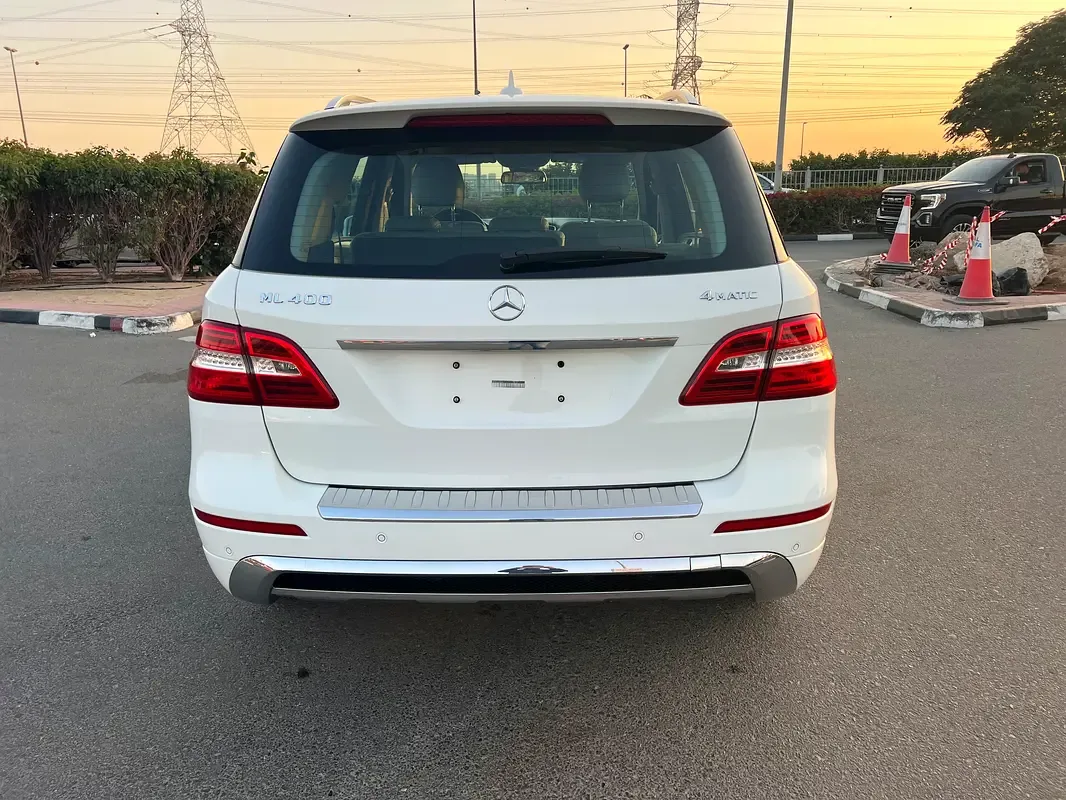 Mercedes-Benz M-Class ML 400 7G-Tronic Plus 4Matic (333 hp) - 6