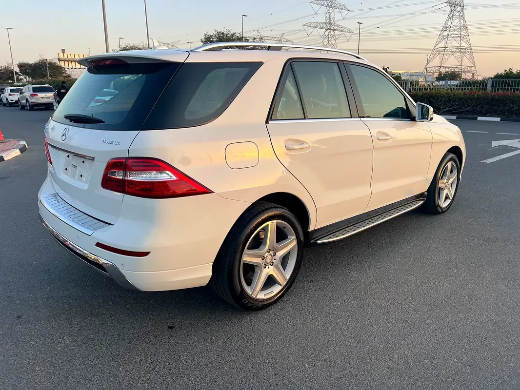 Mercedes-Benz M-Class ML 400 7G-Tronic Plus 4Matic (333 hp) - 7