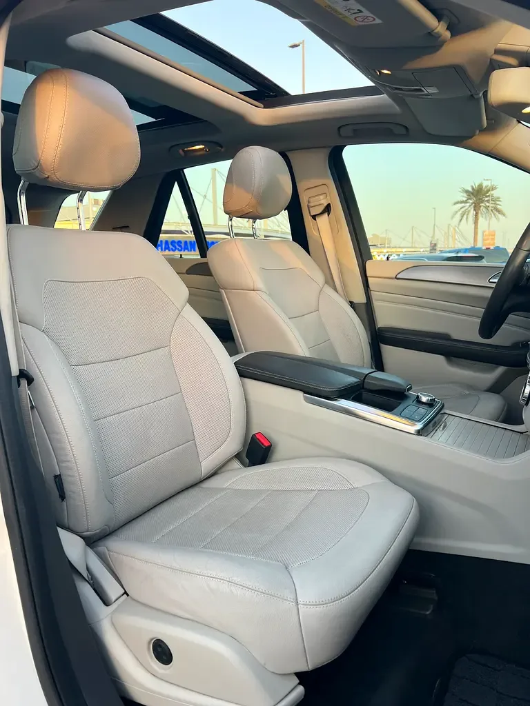 Mercedes-Benz M-Class ML 400 7G-Tronic Plus 4Matic (333 hp) - 13