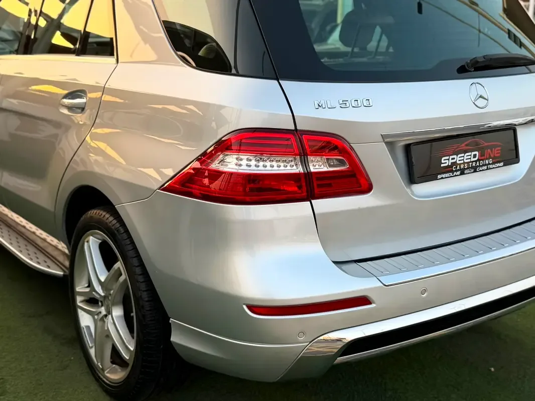 Mercedes-Benz M-Class ML 500 BlueEfficiency 7G-Tronic Plus 4Matic (408 حصان) - 6