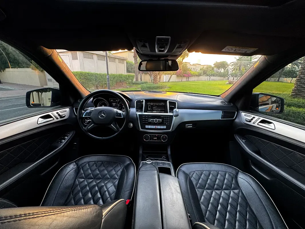 Mercedes-Benz M-Class ML 500 BlueEfficiency 7G-Tronic Plus 4Matic (408 hp) - 12