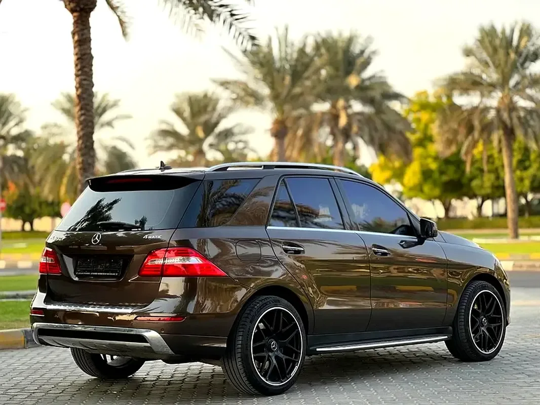 Mercedes-Benz M-Class ML 500 BlueEfficiency 7G-Tronic Plus 4Matic (408 hp) - 6