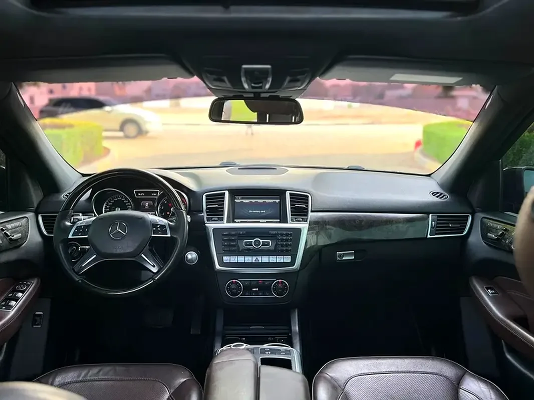 Mercedes-Benz M-Class ML 500 BlueEfficiency 7G-Tronic Plus 4Matic (408 hp) - 4
