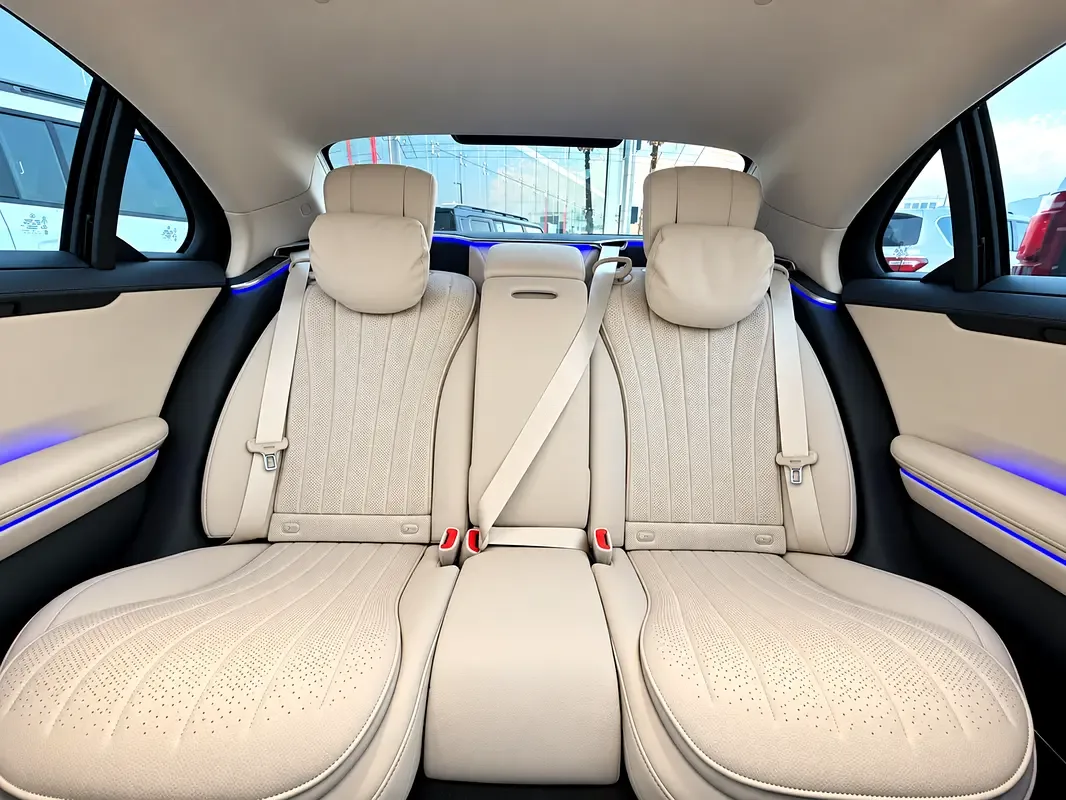 Mercedes-Benz S-Class 3.0 AT 4WD (435 حصان) - 16