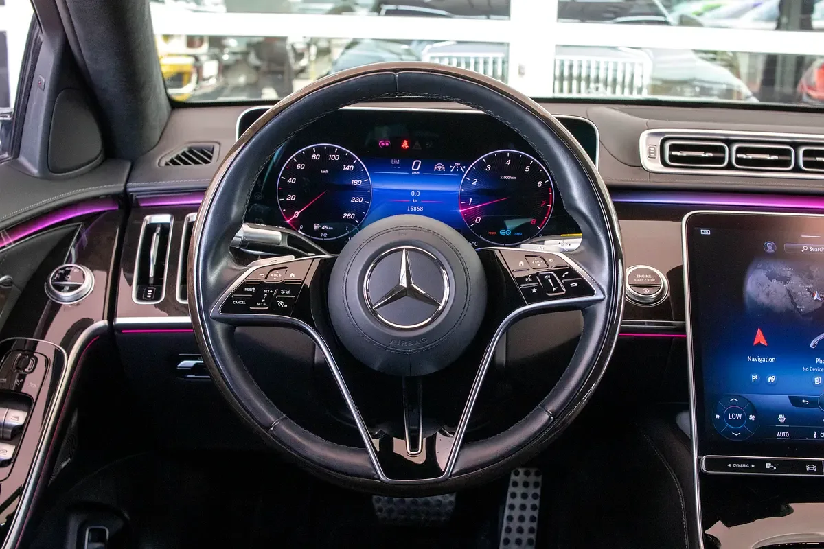 Mercedes-Benz S-Class 3.0 AT 4WD (435 حصان) - 11