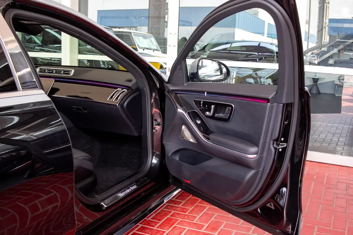 Mercedes-Benz S-Class 3.0 AT 4WD (435 حصان) - 17