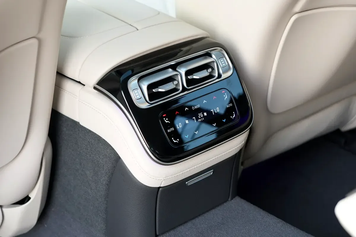 Mercedes-Benz S-Class 3.0 AT AWD (435 hp) - 15