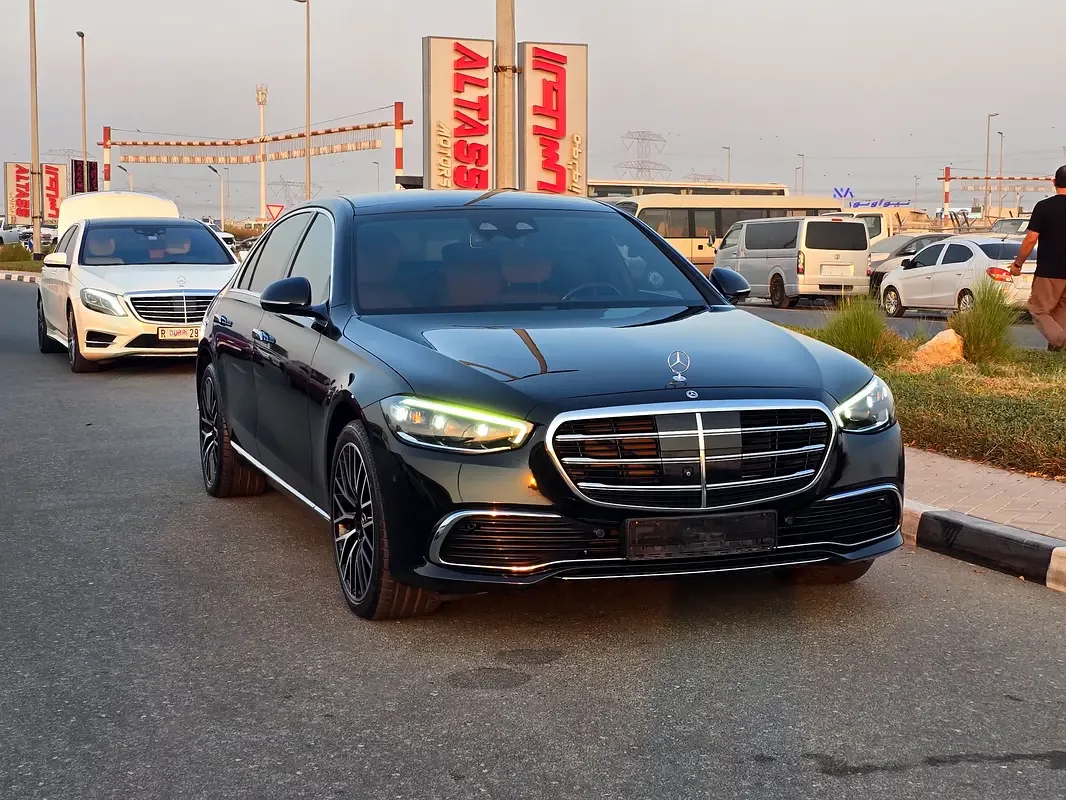 Mercedes-Benz S-Class 3.0 AT RWD (408 hp)