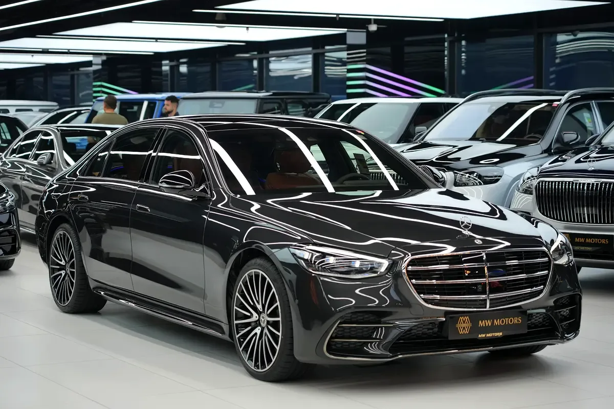 Mercedes-Benz S-Class 3.0 AT RWD (435 hp)