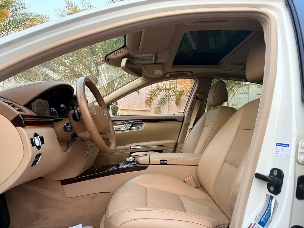 Mercedes-Benz S-Class 300 3.0 AT (231 hp) - 2