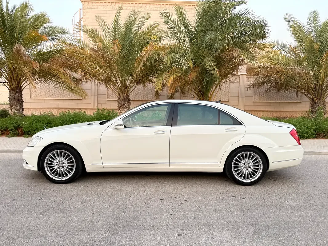 Mercedes-Benz S-Class 300 3.0 AT (231 hp) - 3