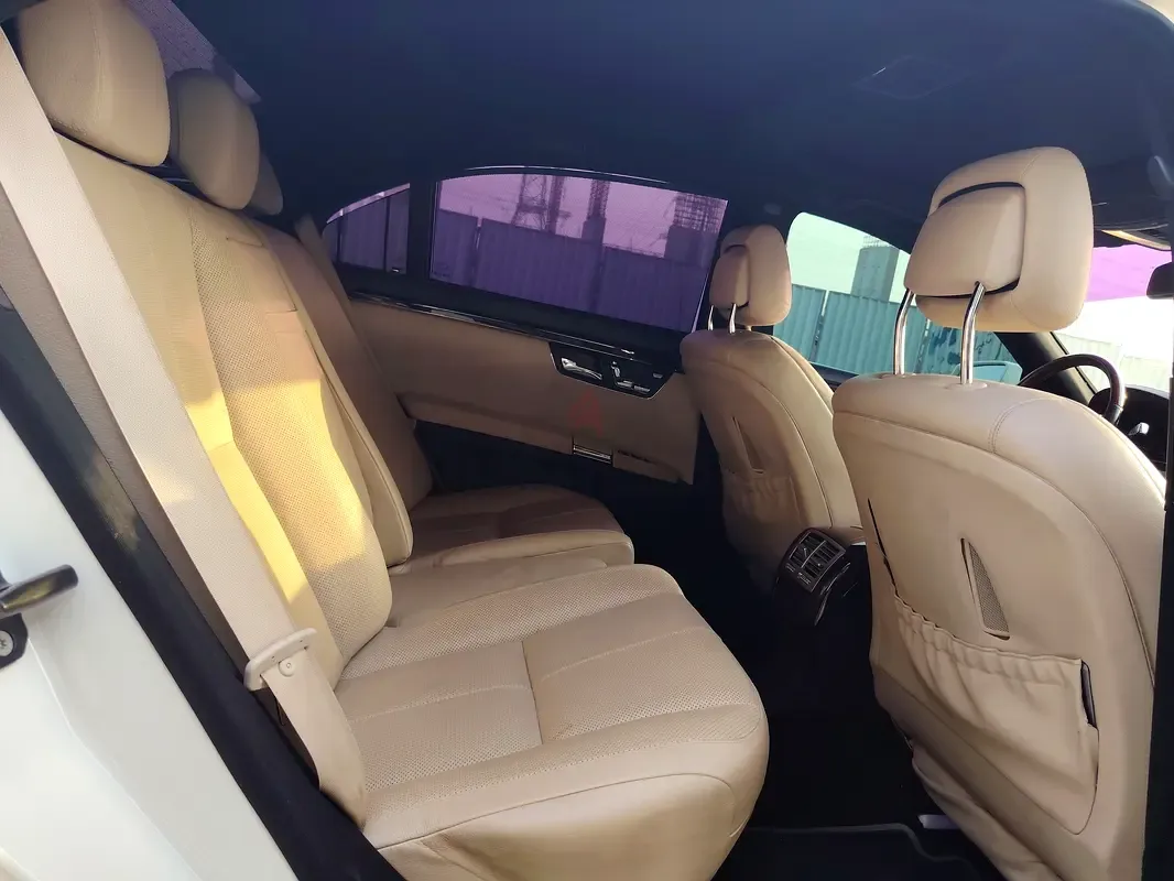 Mercedes-Benz S-Class 350 3.5 AT (306 حصان) - 7