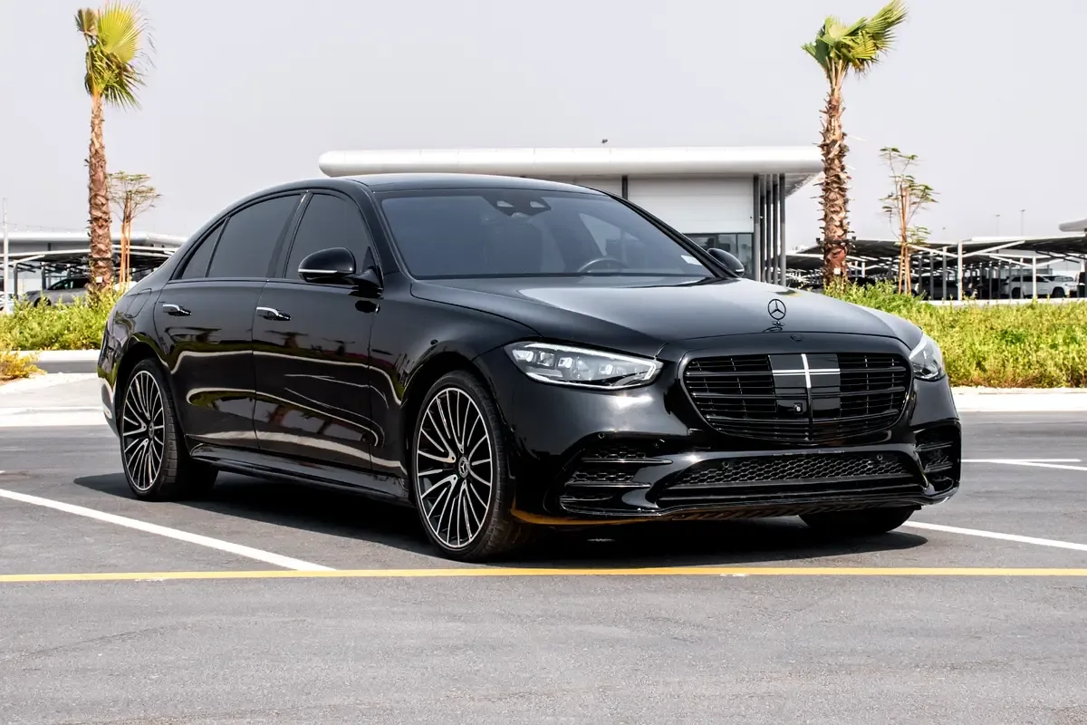 Mercedes-Benz S-Class 4.0 AT 4WD (489 hp)