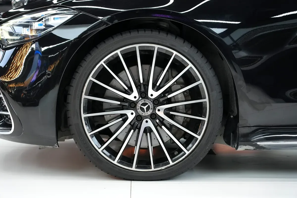 Mercedes-Benz S-Class 4.0 AT 4WD (489 hp) - 6