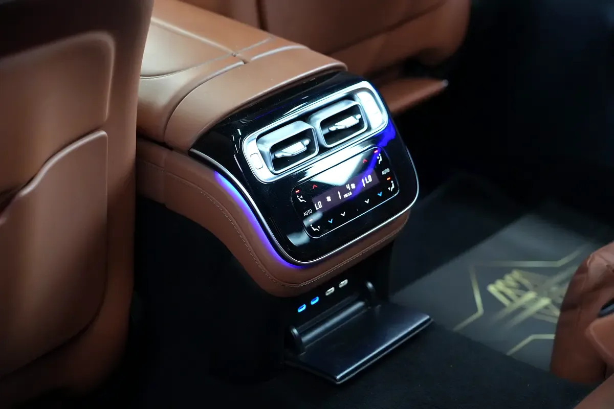 Mercedes-Benz S-Class 4.0 AT 4WD (489 hp) - 17