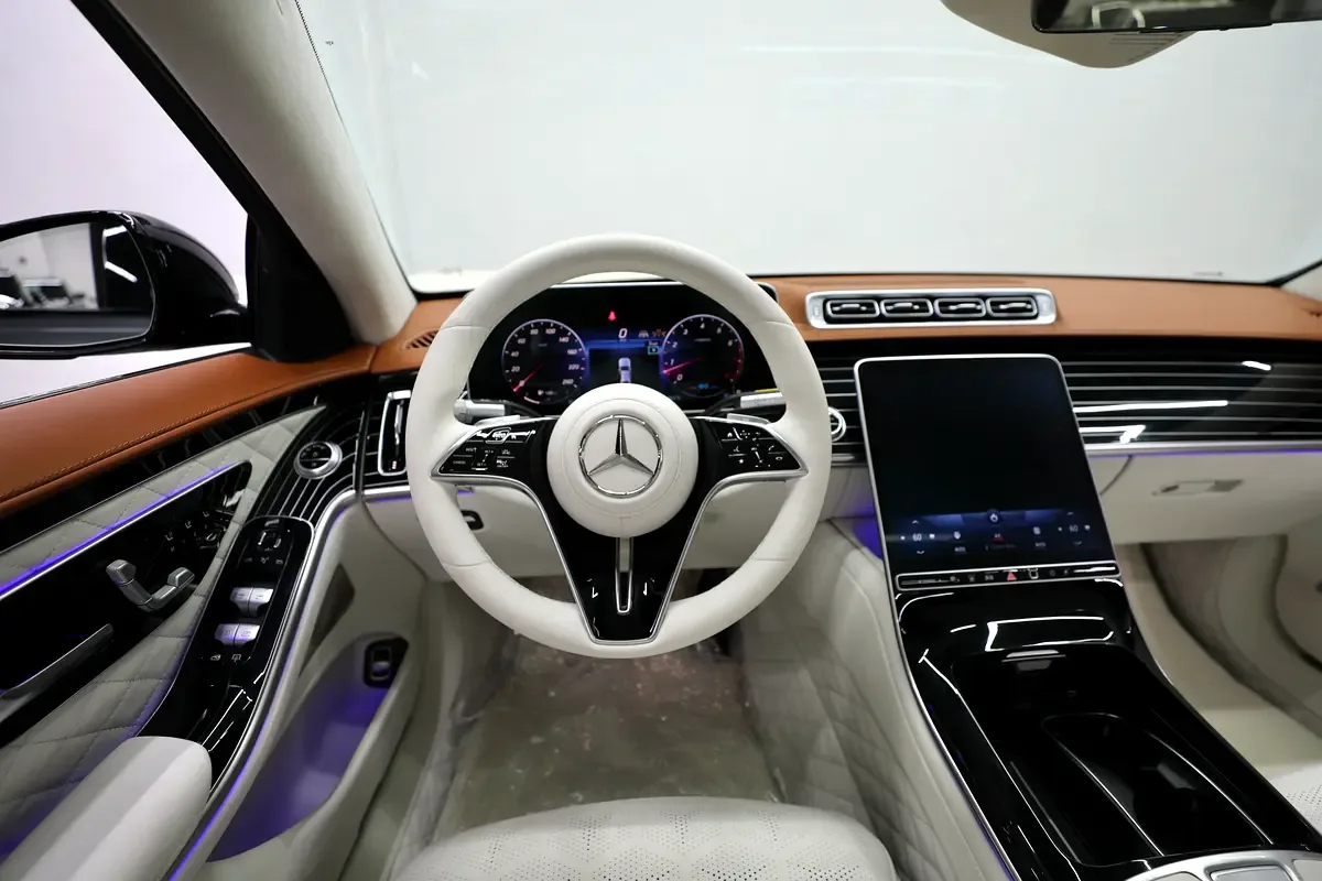 Mercedes-Benz S-Class 4.0 AT 4WD (489 حصان) - 14