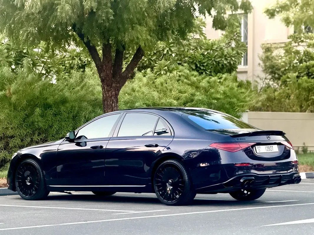 Mercedes-Benz S-Class 4.0 AT 4WD (489 حصان) - 4