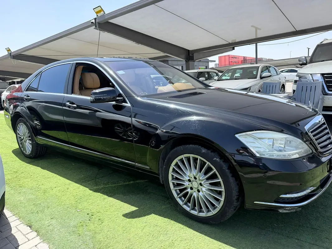 Mercedes-Benz S-Class 500 4.7 AT (435 hp) 4WD