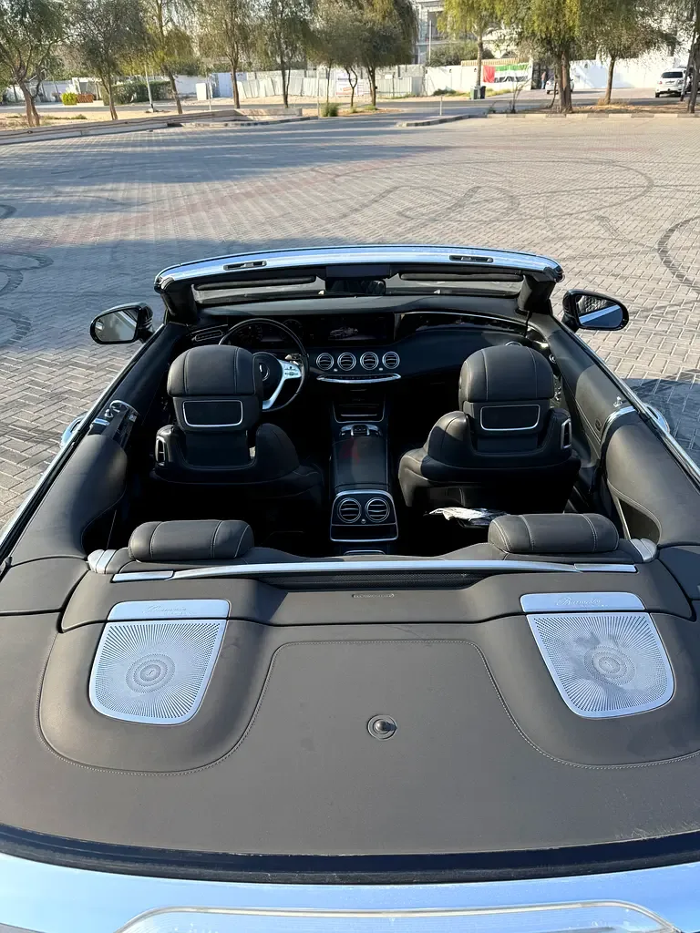 Mercedes-Benz S-Class 560 9G-Tronic (469 hp)