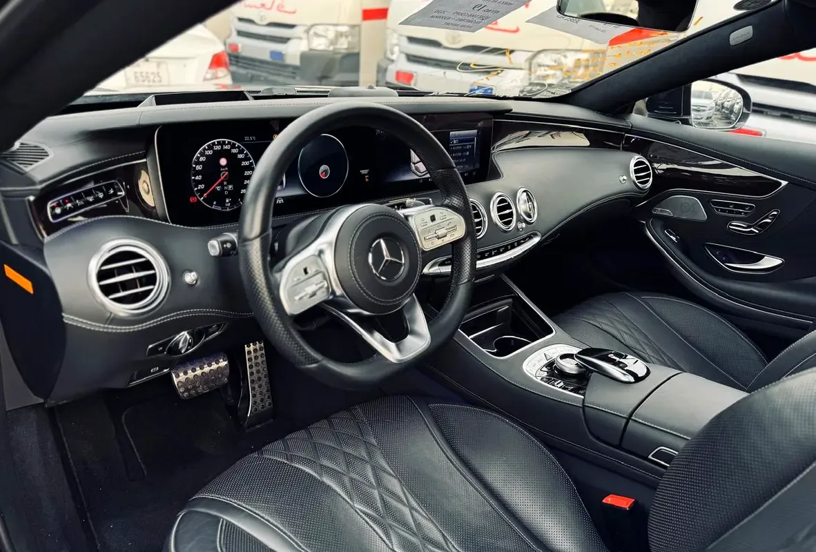 Mercedes-Benz S-Class 560 9G-Tronic 4Matic (469 حصان) - 11
